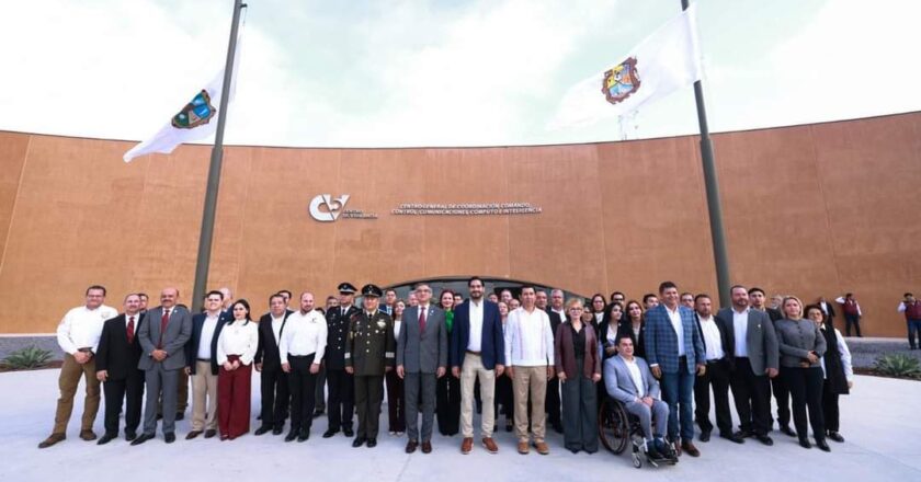 Presidieron Gobernador y Alcalde reunión del C5