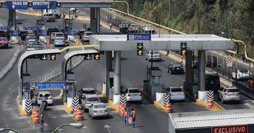 Suben tarifas en autopistas federales