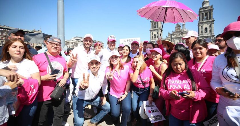 Fifíes tamaulipecos presentes en la marcha contra “Plan B”