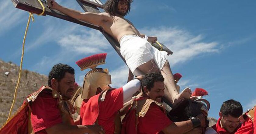 Preparan celebración de Cuaresma y Semana Santa