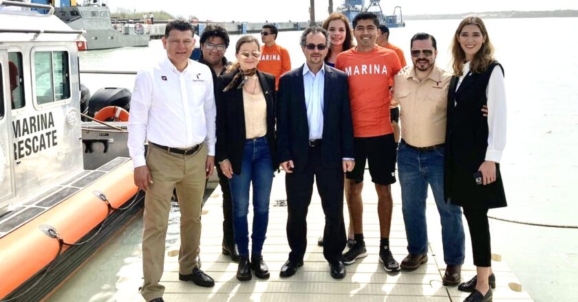 Embajador de Reino Unido en México visita el puerto de Matamoros