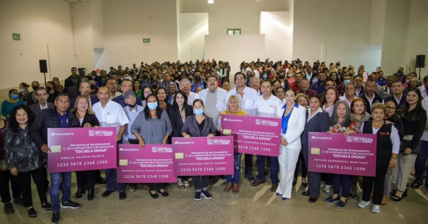 Apoya gobierno de Carlos Peña Ortiz a la educación con Escuela Digna