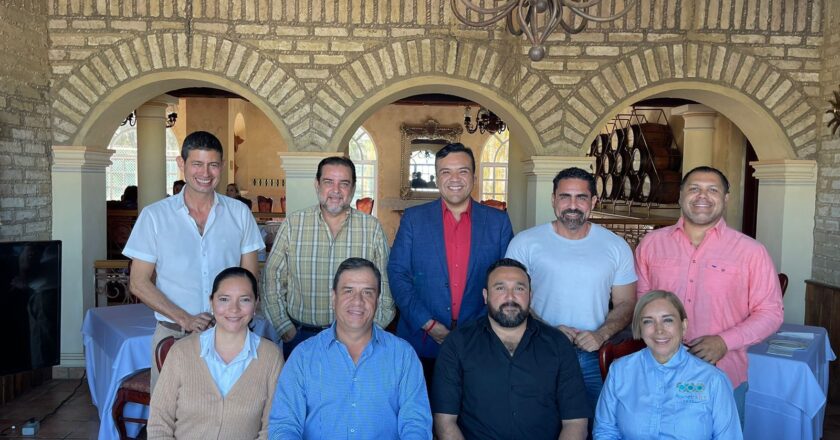 Se reunió Secretario de Turismo con el Consejo Empresarial Maderense