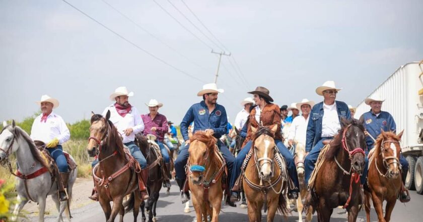 Celebran alcaldes aniversario de Díaz Ordaz