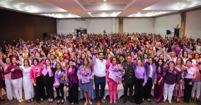 Construir un país de igualdad con las mujeres: Carlos Peña Ortiz