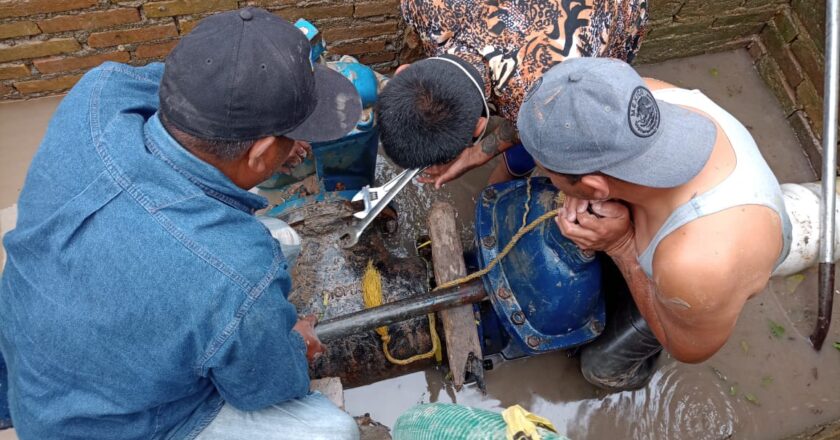 Reparó COMAPA fugas de agua potable