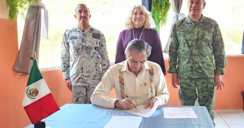 Firmó Gobernador convenio con Fuerzas Armadas para fortalecer la seguridad