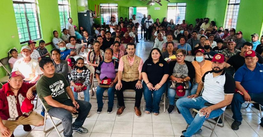 Dialogó Luis Miguel Iglesias con comerciantes cetemistas