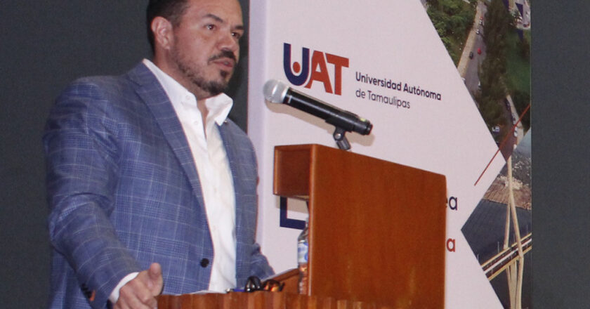 Rector de la UAT clausura Encuentro Nacional de Contralorías Universitarias