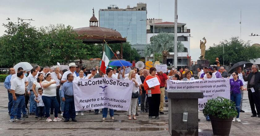 Salieron a las calles en defensa de la Suprema Corte de Justicia