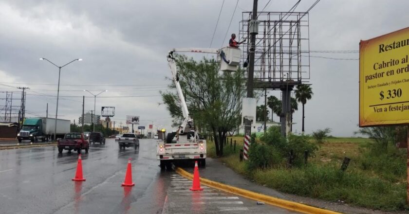 Sin operar semáforos por fallas en la energía eléctrica