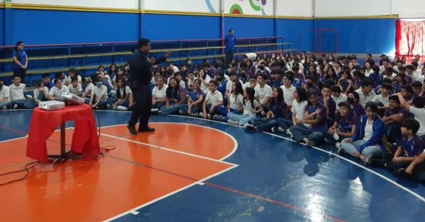 Imparten clases de ciberseguridad a estudiantes de Reynosa