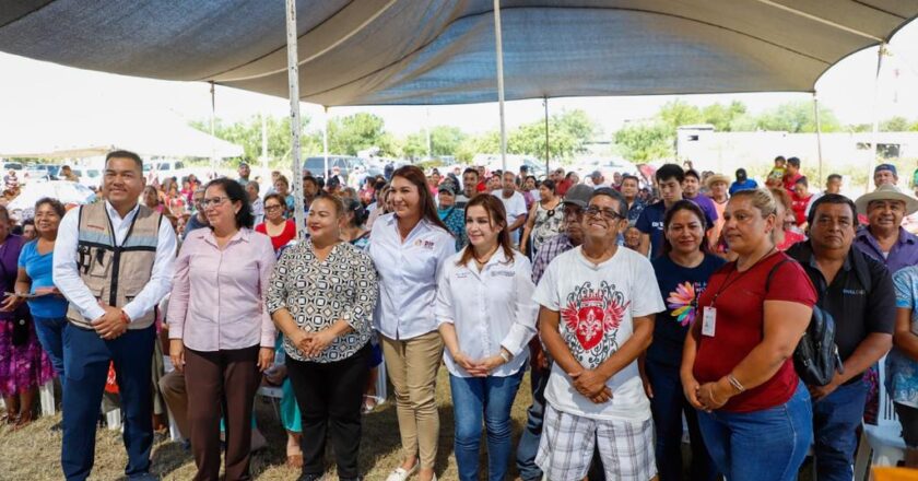 Lleva DIF brigada a cientos de familias