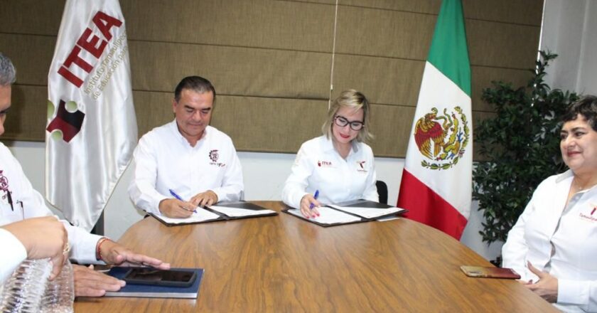 Suman a estudiantes de bachillerato al Movimiento Nacional por la Alfabetización y la Educación