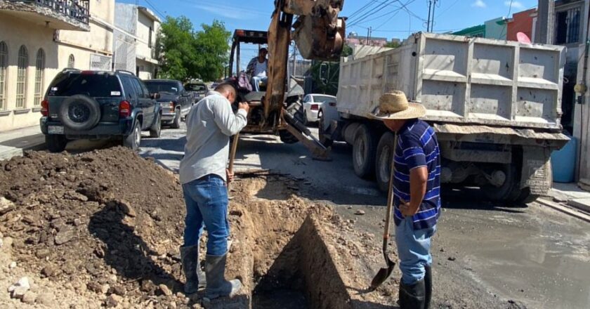 Inició COMAPA trabajos de rehabilitación de drenaje sanitario en Valle del Bravo