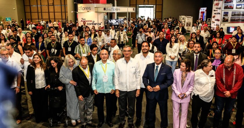 Dialoga Gobernador con empresarios de la maquila y atiende sus demandas