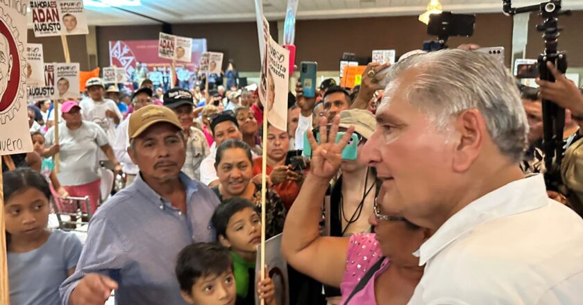 Reciben a Adán Augusto en Tamaulipas