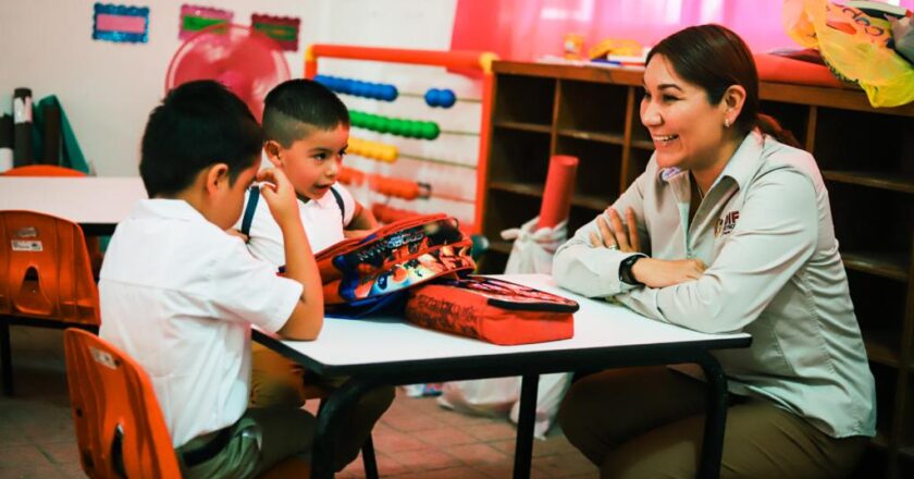 Dan bienvenida a nuevo ciclo escolar