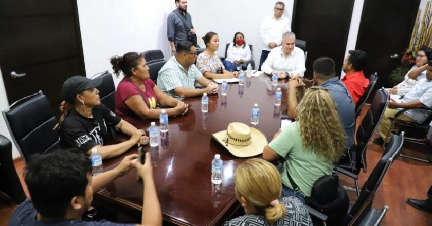 Resolvió Gobernador demandas de los trabajadores de salud