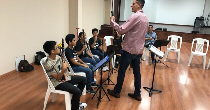 Invitan Gobierno de Reynosa e IRCA a aprender a tocar instrumentos musicales