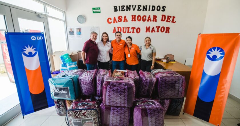 Agradece DIF Reynosa donación de cobertores