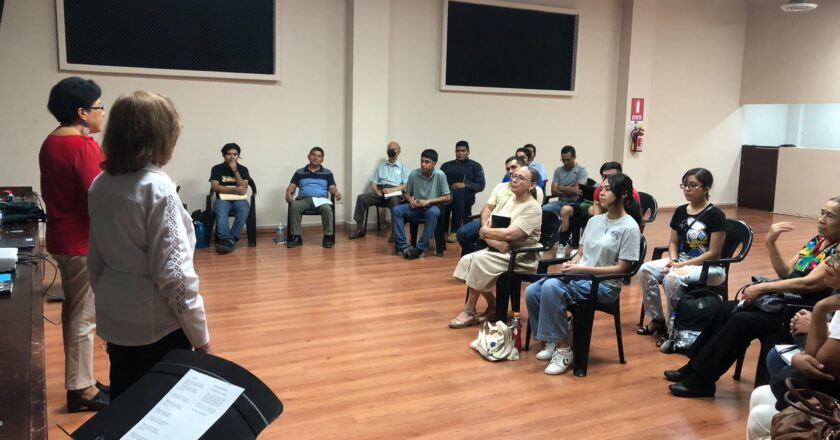 Comienza la instrucción del taller de coro en el IRCA