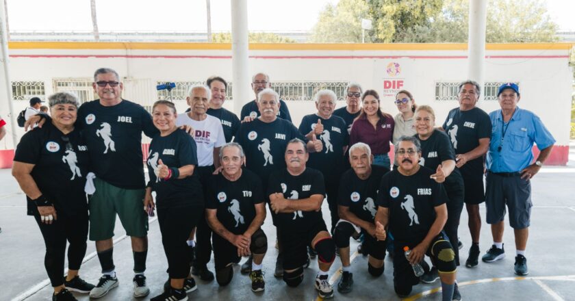 Busca DIF Reynosa equipo de cahibol femenil