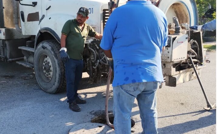 Realizó COMAPA limpieza de drenaje sanitario en Valle Soleado