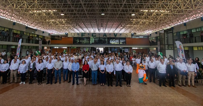 Celebró UAT el 56 Aniversario de la Facultad de Comercio y Administración