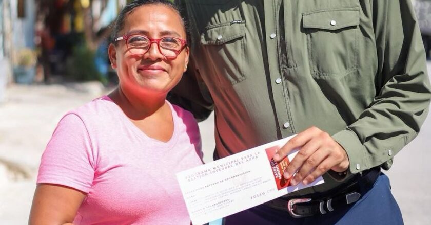 Adoptan en Paseo de las Flores apoyo del Gobierno de Reynosa