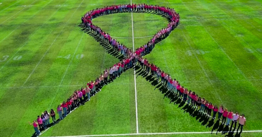 Promueve UAT acciones en la lucha contra el cáncer de mama