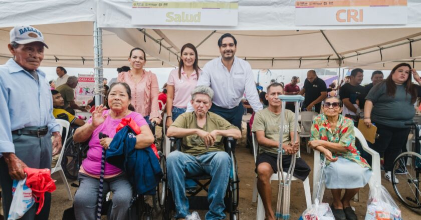 Agradecen familias beneficios del programa “DIF en Tu Colonia”