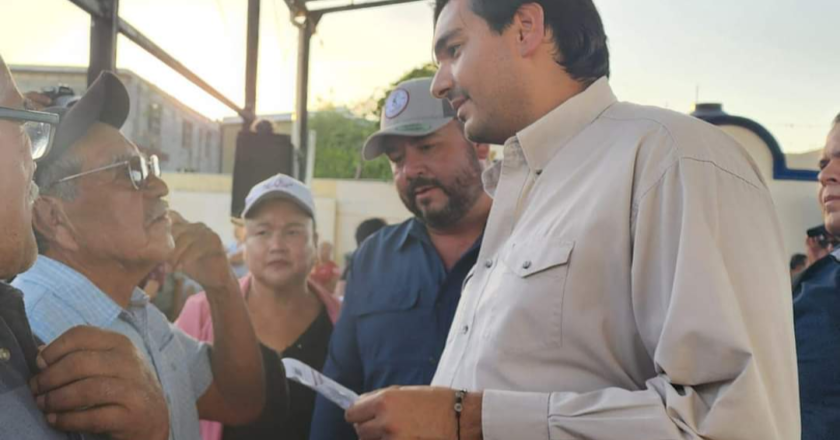 Continúa Alcalde su recorrido por polígonos de pobreza