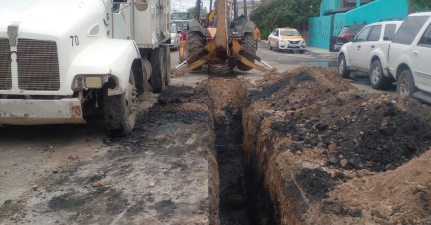 Rehabilitó COMAPA drenaje sanitario en la Chicho