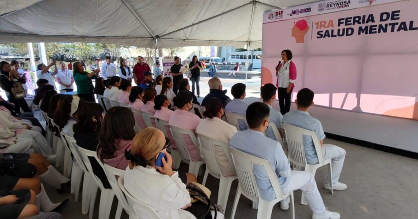 Jóvenes se interesan en su salud mental