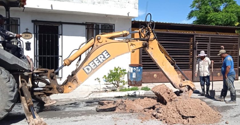 Atendió COMAPA reportes de fugas de agua en San Valentín