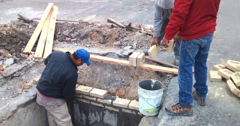 Realizó COMAPA mantenimiento a caja de válvulas de colonia Campestre