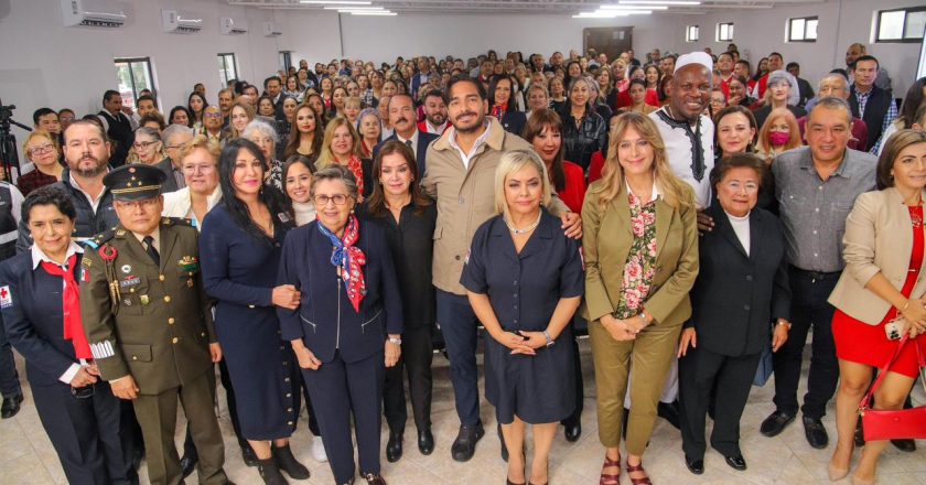 Participó Alcalde Carlos Peña Ortiz en la toma de protesta de nueva mesa directiva de la Cruz Roja