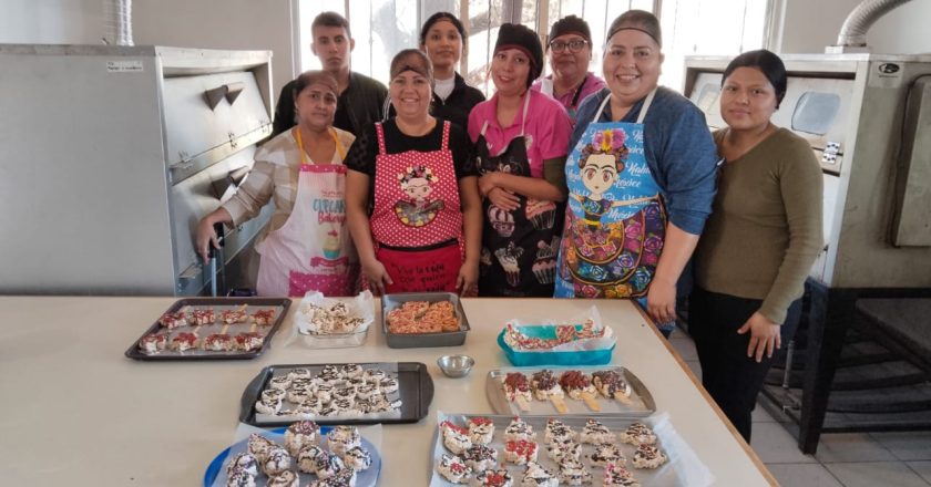 DIF Reynosa ofrece talleres de repostería