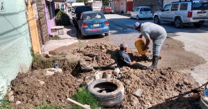 Reparó COMAPA fuga de agua potable en la colonia Hidalgo