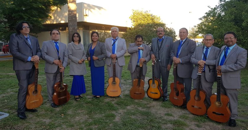 Participa La Rondalla del IRCA en Kermés