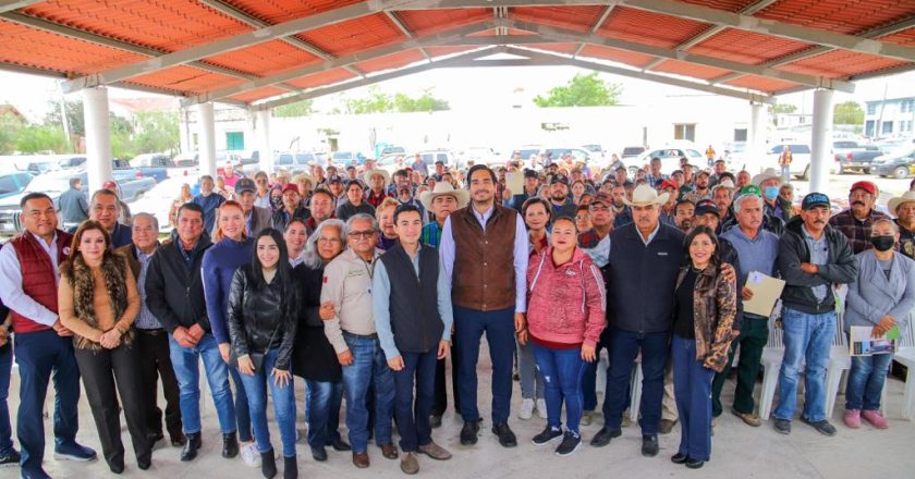 Estimula Alcalde Carlos Peña Ortiz la productividad del campo con 2.7 MP