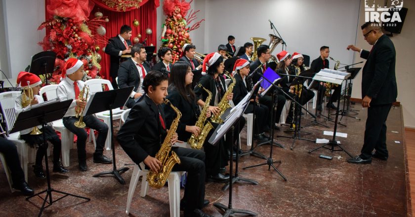 Celebraron la Navidad al rito de jazz en el IRCA