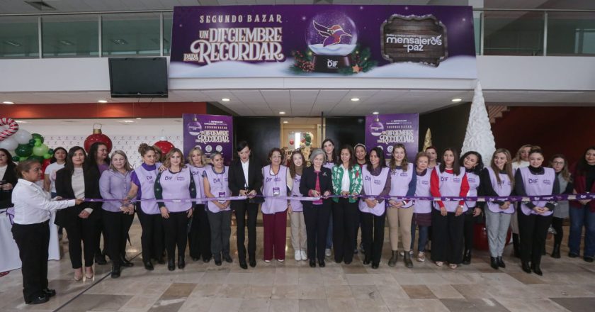 Inauguró María de Villarreal el bazar navideño “Un diciembre para recordar”