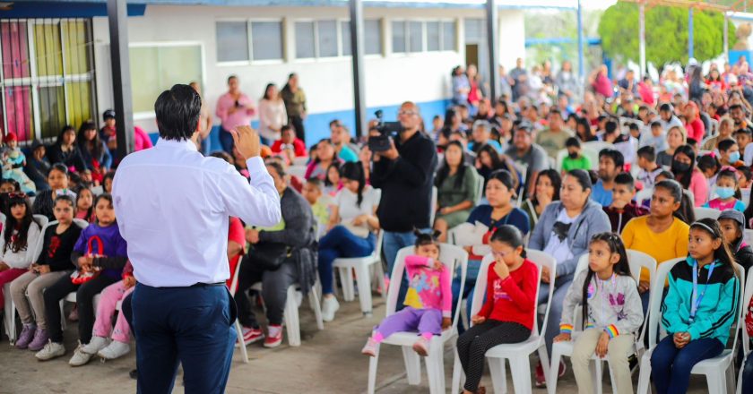 Ofreció Alcalde Carlos Peña Ortiz mensaje navideño en el ejido La Retama de Reynosa