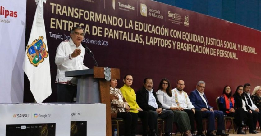 Entrtegaron nombramientos a 3 mil maestros tamaulipecos