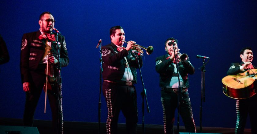 Celebra Día Internacional del mariachi Casa del Arte Victoria