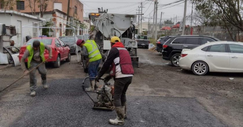 Destina Gobierno de Carlos Peña Ortiz recursos millnarios a bacheo