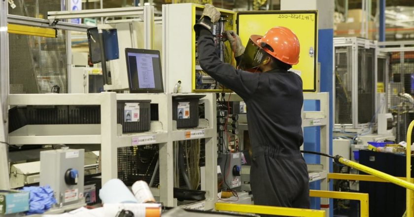 Repunta 4.3% actividad industrial en Tamaulipas