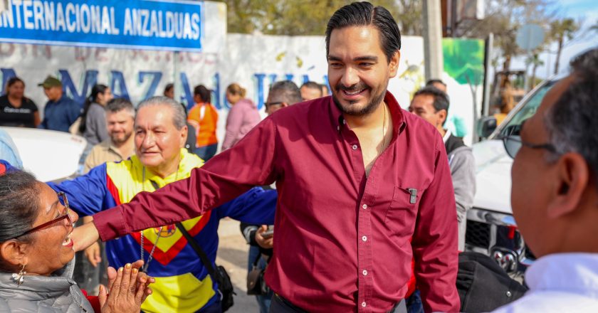 Dirigió Alcalde Carlos Peña Ortiz jornada de bacheo